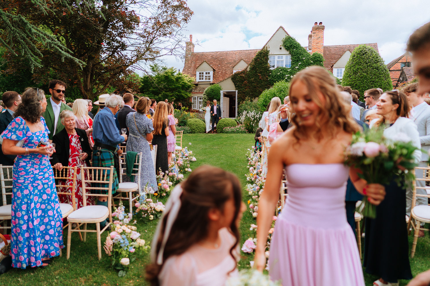 OLD LUXTERS BARN WEDDING PHOTOGRAPHY OXFORDSHIRE 003 OLD LUXTERS BARN WEDDING PHOTOGRAPHY OXFORDSHIRE 003